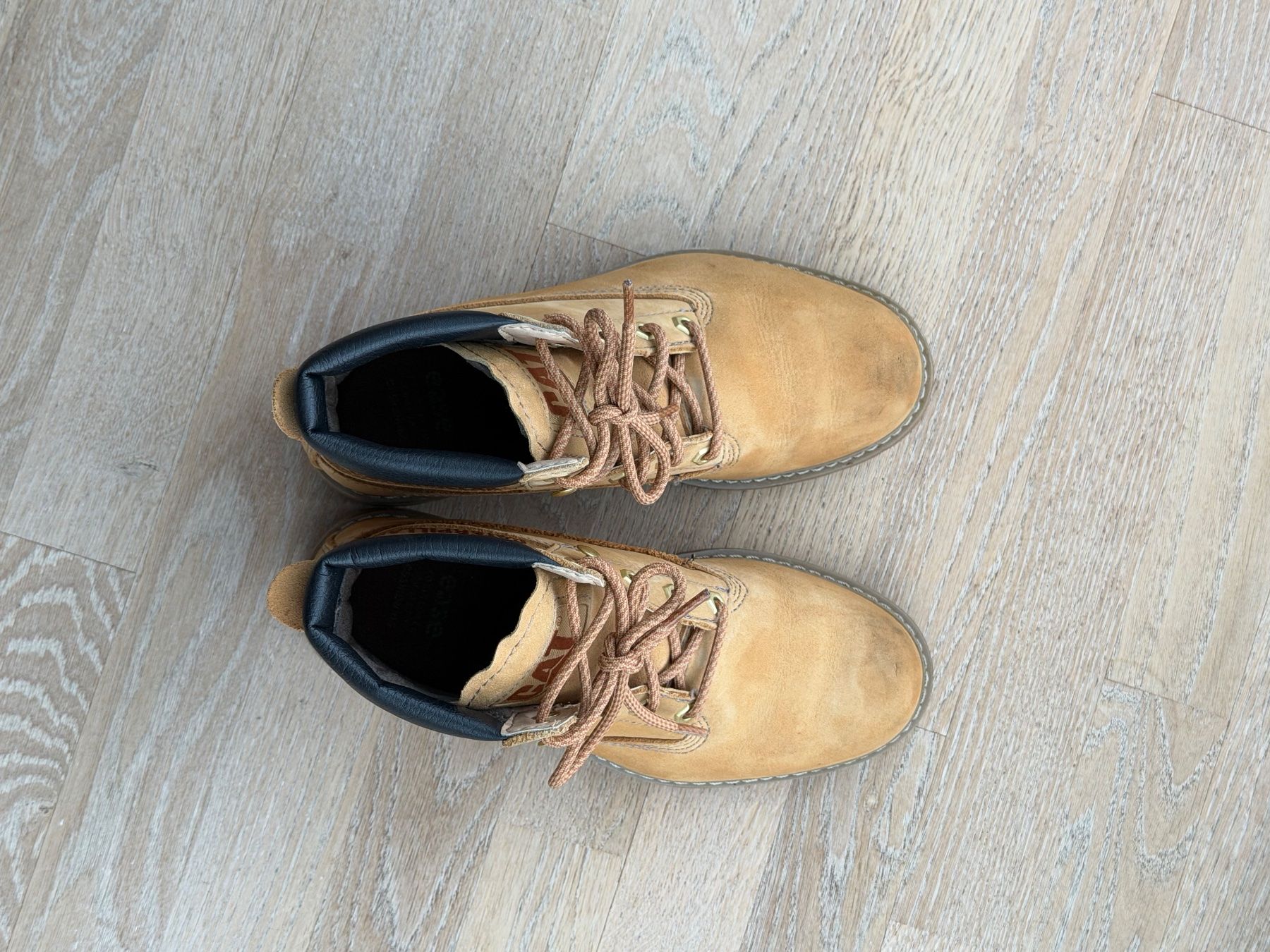 Caterpillar Scarpe da donna: Caterpillar 38 – Usato da Hauterive NE venduto da mwueth 3