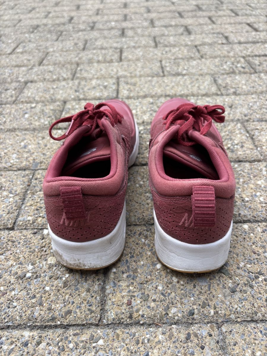 Nike Chaussures femmes: Nike Damenschuhe – D'occasion à Hendschiken par besusu 2