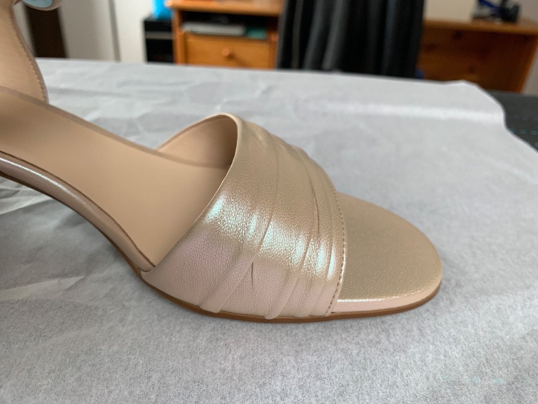 Högl Damenschuhe: Högl - sehr schöne Sandalen – Neu und originalverpackt aus Geuensee von Gagisi 1