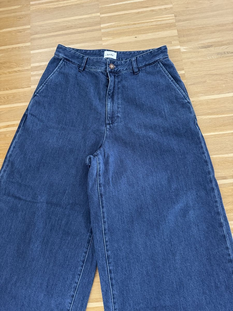 Jeans: Weite Jeans von Lapdip – Nuovo e nell'imballaggio originale da Basel venduto da Glamourpourtoi 5