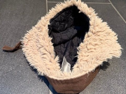 Altro abbigliamento per bambino: Kindermütze Grösse 52 – Usato da Hägendorf venduto da oezi74 1