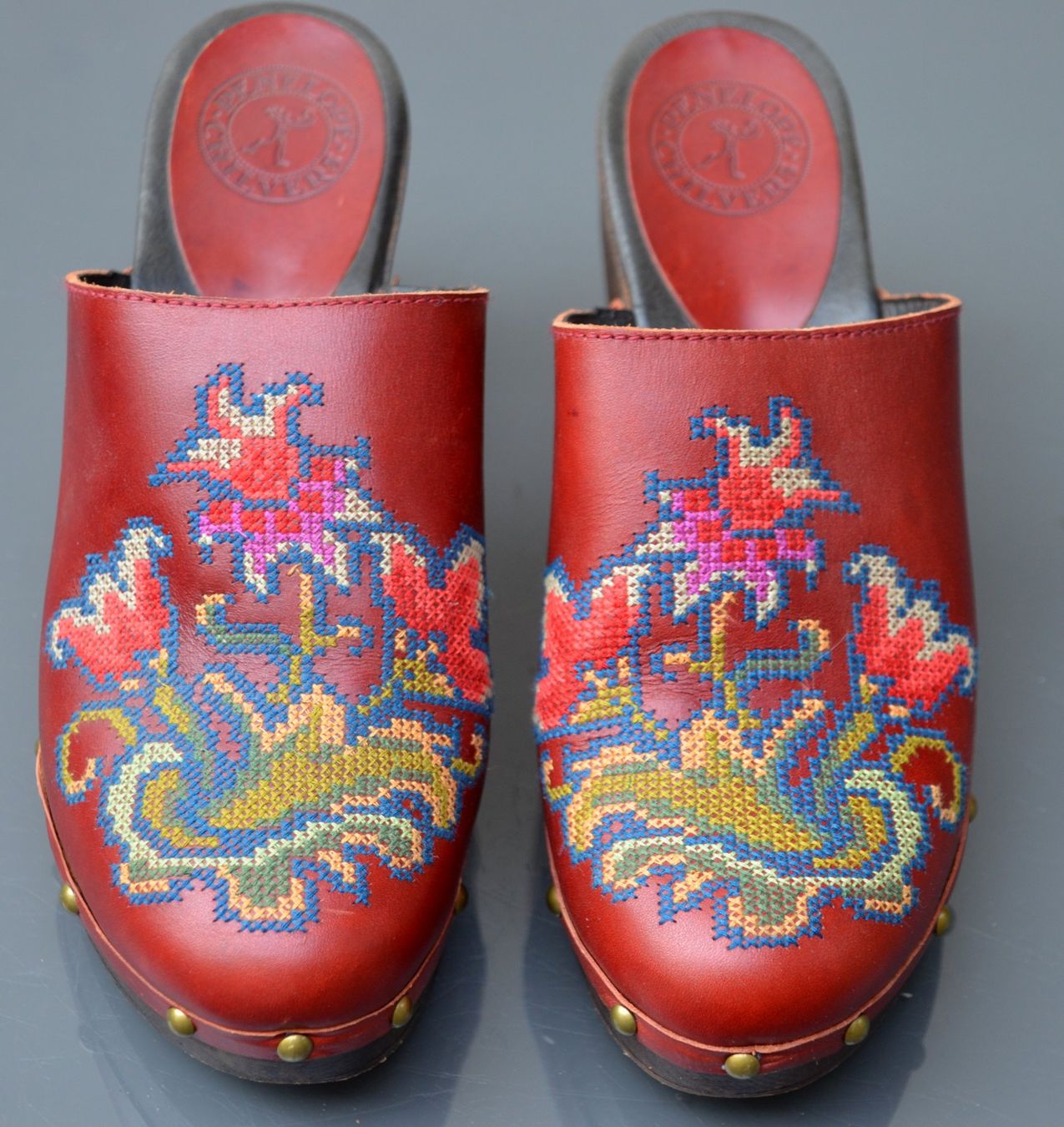 Penelope Chilvers Scarpe da donna: Penelope Chilvers Clogs / Sabot 39 – Nuovo (secondo la descrizione) da Collonges venduto da arashee 1