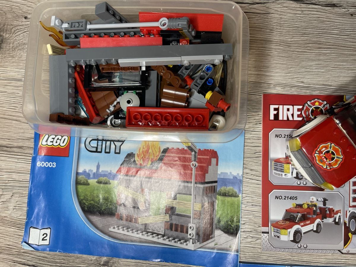 Lego Baukästen: Lego City 3 Stück – Gebraucht aus Mollis von  1