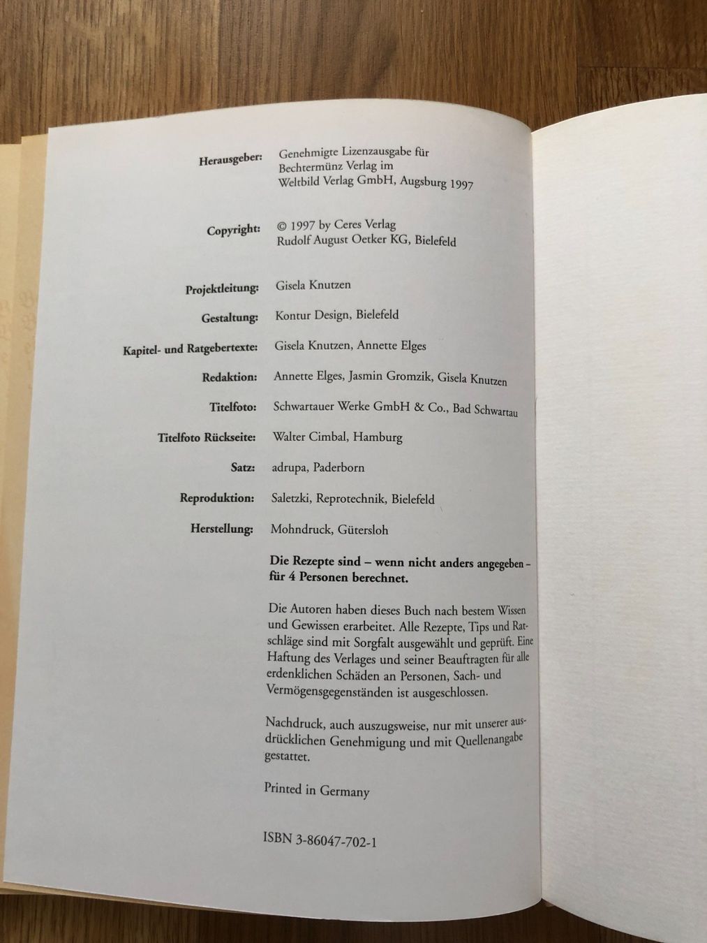 Libri: Aus Omas Backstube Dr. Oetker 1997 – Usato da Landquart venduto da interesse63 9