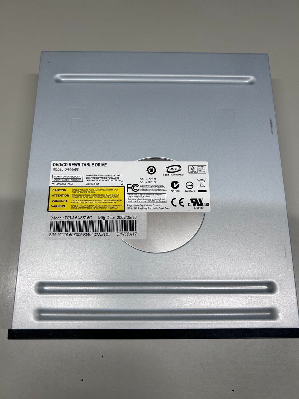 Systèmes audio & multimédias: Unità disco ottico interna Lite-On modello DH-16A6S – D'occasion à Giubiasco par LorisVale 1
