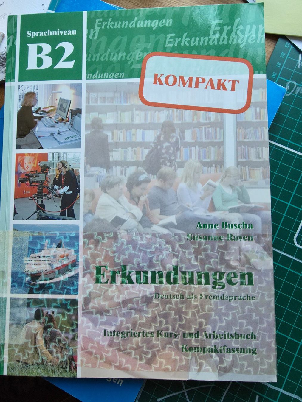 Libri: Erkundungen kompakt B2 – Nuovo (secondo la descrizione) da Uetikon am See venduto da Zerminclan