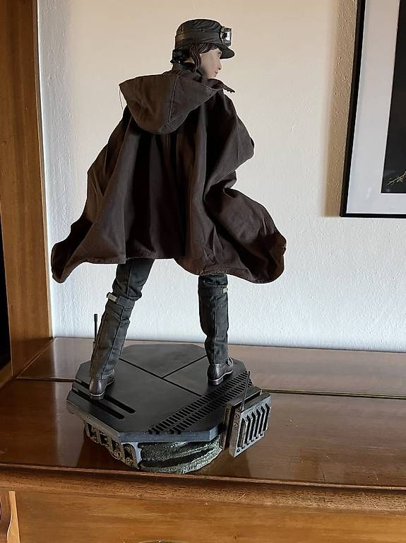 Statuette: Jyn Erso - Sideshow - Star Wars - Premuim Format  – Usato da Blonay venduto da rou_vr7k 3