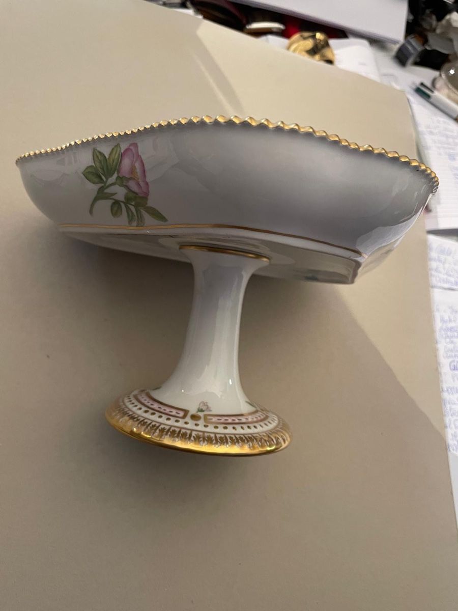 Royal Copenhagen Assiettes: Alzata per biscotti Royal Copenaghen – D'occasion à Lugano par NadirMarket 1