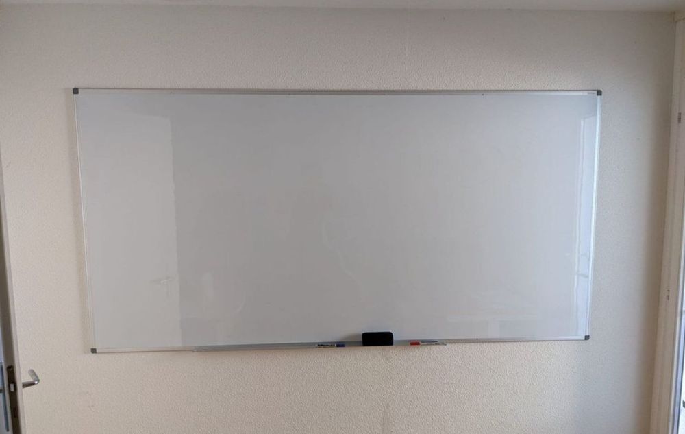 Whiteboard Kaufen auf Ricardo