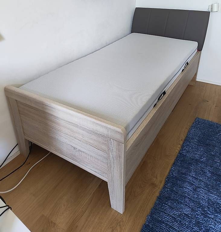 Letti: Neuwertiges Einzelbett, 90x200 – Nuovo (secondo la descrizione) da Dielsdorf venduto da sanboss 2