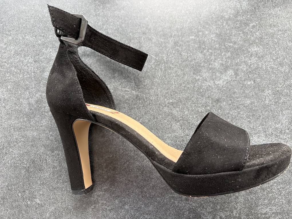 Damenschuhe: Wunderschöne Sandalen mit Highheels – Gebraucht aus Pfäffikon ZH von Violett777 2
