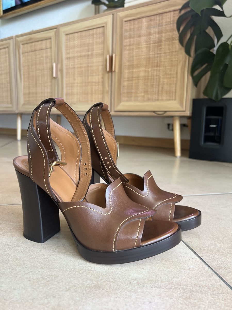 Chloé Damenschuhe: CHLOÉ - chaussures à talon en cuir brun – Neu (gemäss Beschreibung) aus Vinzel von Nadine_zd