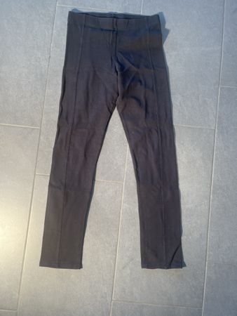 Schwarze Leggings, Gr. 170, sportlich