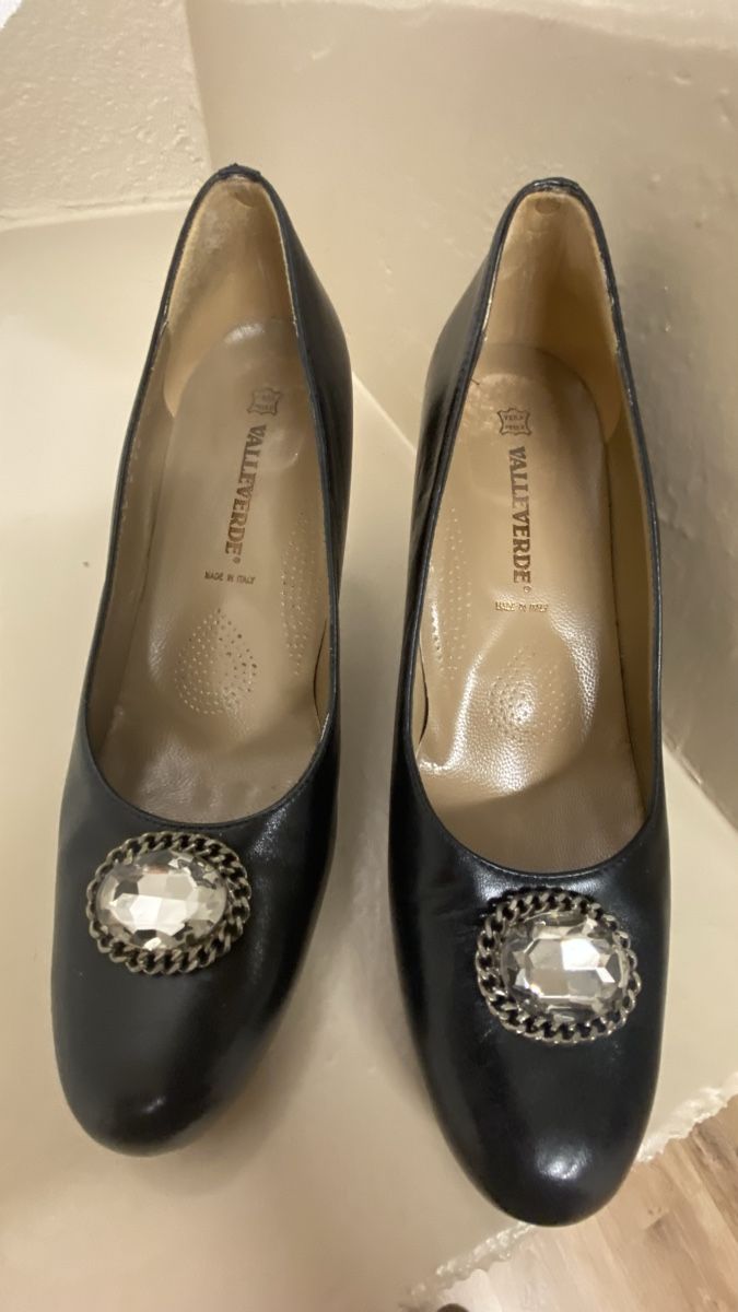 Scarpe da donna: Valverde Lederpumps 38 – Usato da Magden venduto da Gondwina 1