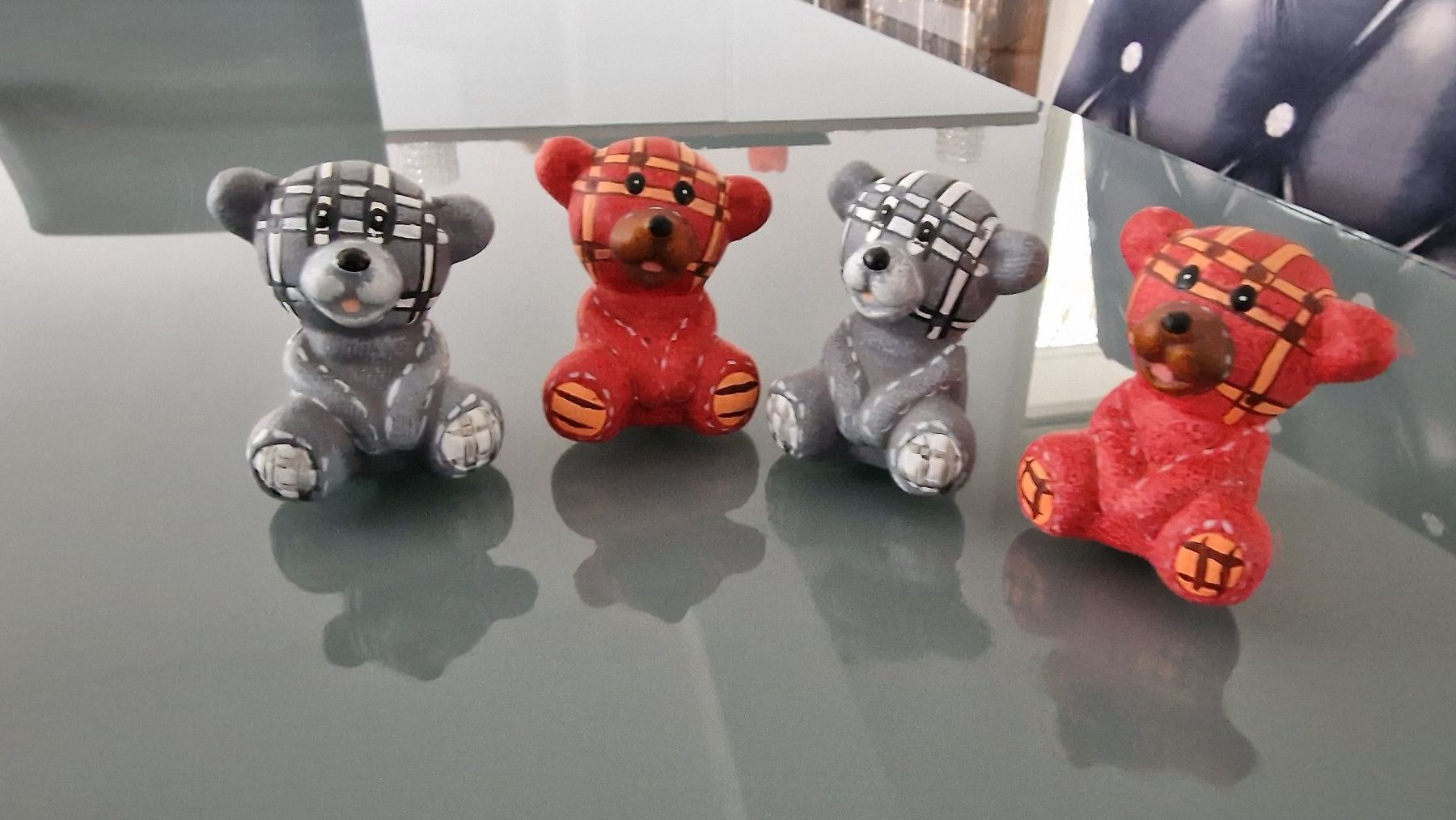 Tutte le decorazioni: 4 kleine Deko-Bären – Usato da Wil  AG venduto da Kfloh