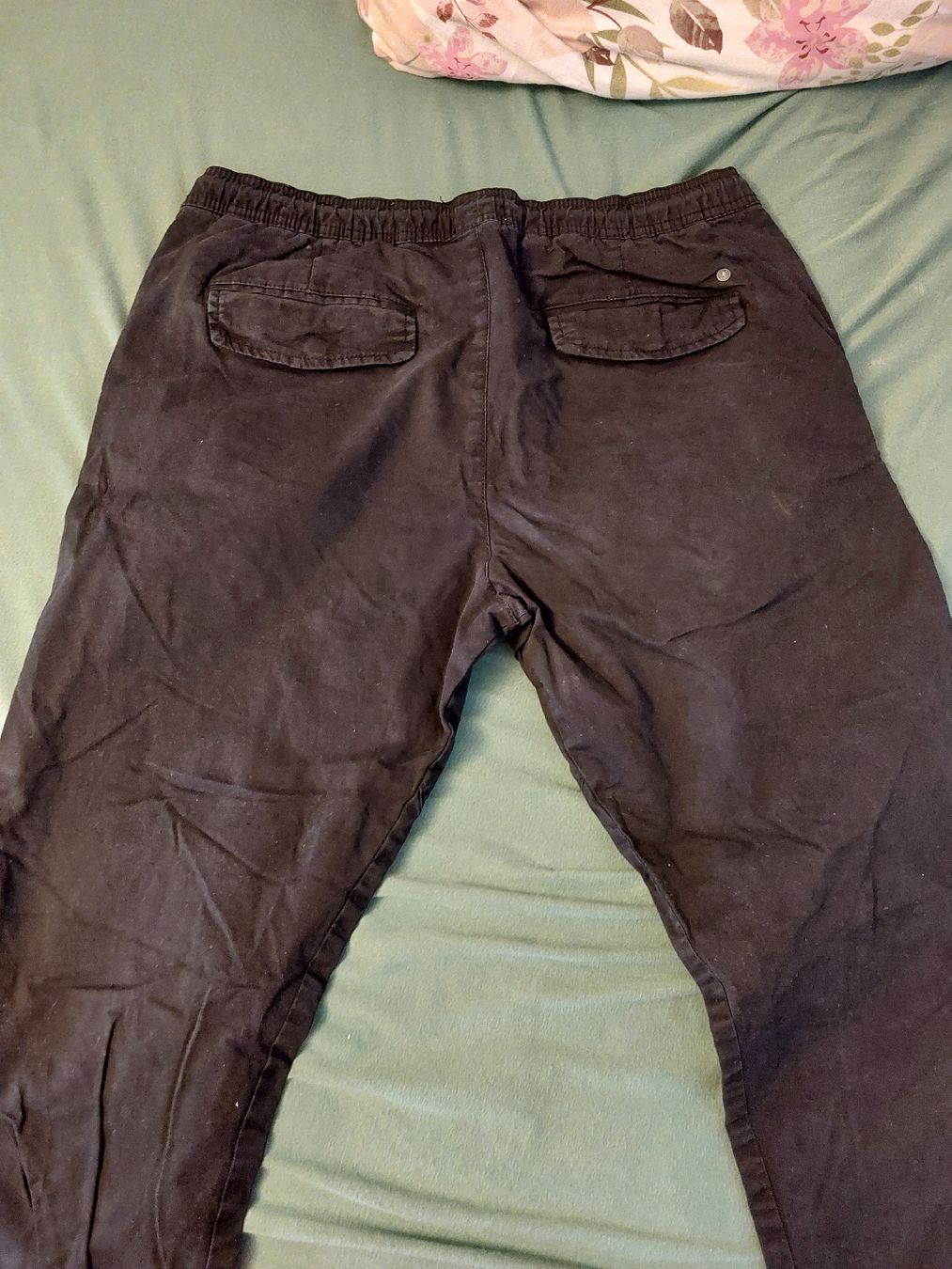 Pantaloni: Coole Sommerhose von Solid, Grösse L, Slim Fit, Schwarz – Nuovo (secondo la descrizione) da Gwatt (Thun) venduto da B.D.999 3
