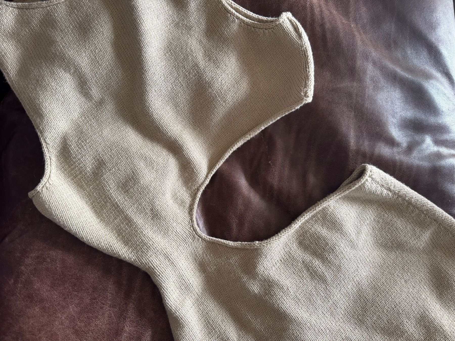Kleider: Handmade URTE KAT knit dress/top – Gebraucht aus Fribourg von mariedw 2