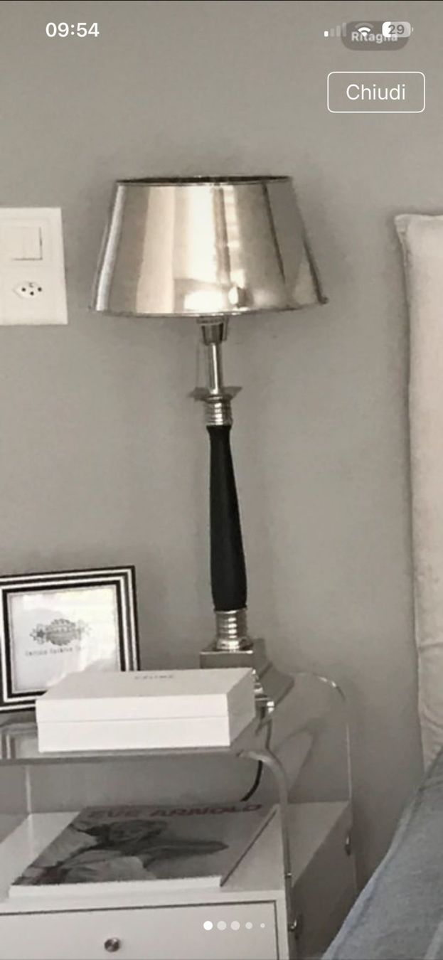Lampen: 2 Lampade da comodino eleganti, design moderno – Gebraucht aus Zollikon von MaxDC