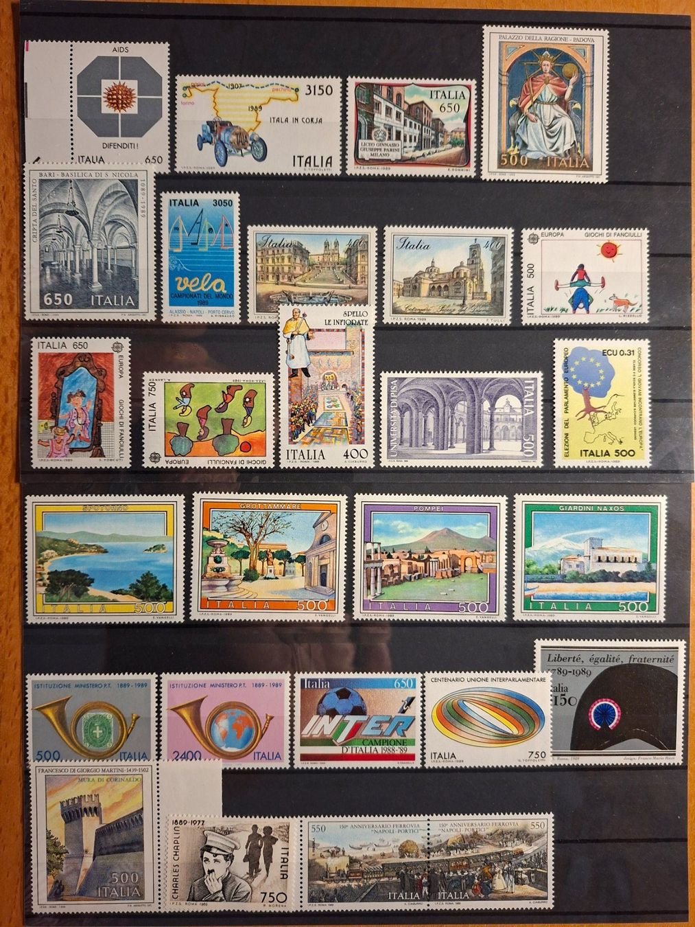 Tutti i francobolli: Italien** / Italie** 1989 – Nuovo (secondo la descrizione) da Confignon venduto da Alfda2000
