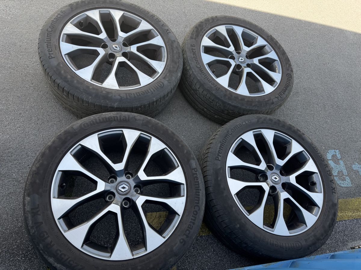 Renault Pneumatici & Ruote complete: Oroginal Renault Koleos II 19 Zoll – Usato da Mollis venduto da BSL10