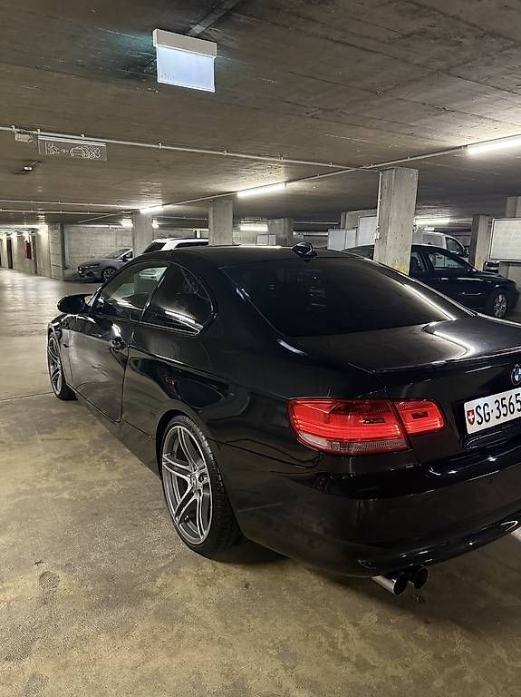 Autos: BMW 330xi e92 – Gebraucht aus St. Gallen von her_62st 2