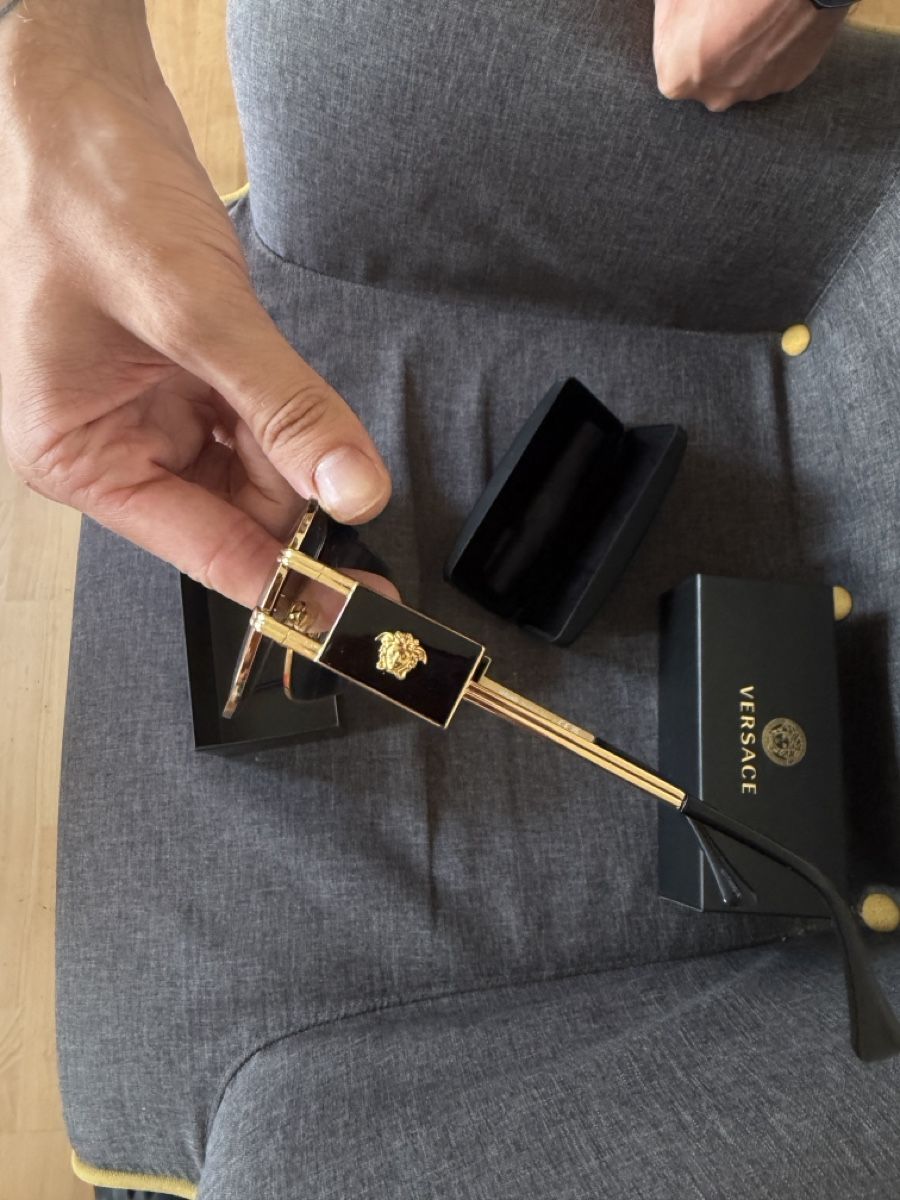 Versace Occhiali & Lenti: Versace Sunglasses gold aviator mirror lenses with box – Usato da Zürich venduto da X.serch 4