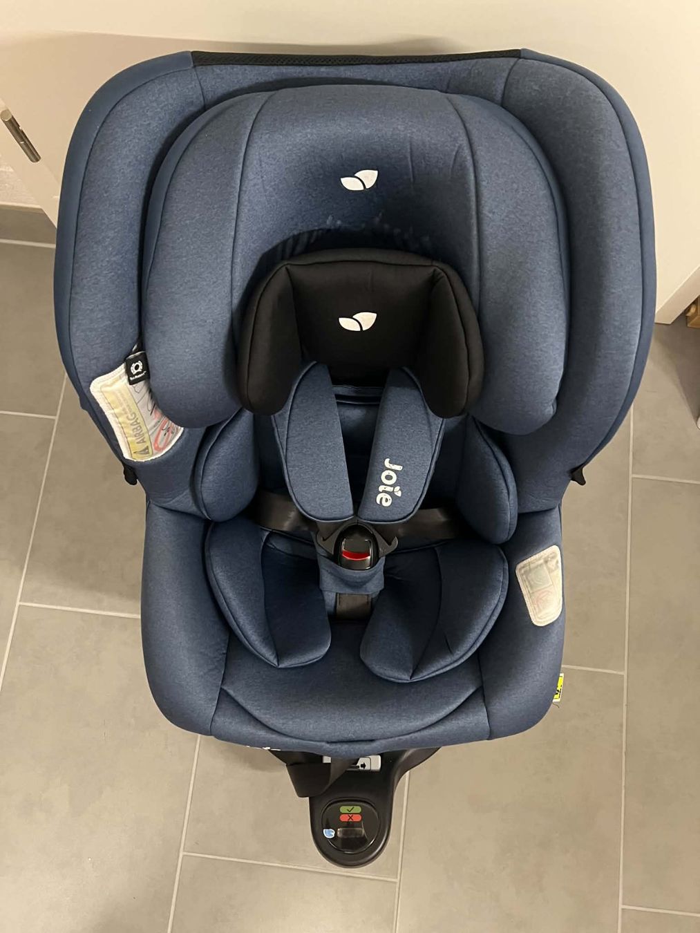 Joie Seggiolini per auto: Joie i-Spin 360 R – Usato da Le Vaud venduto da No-Nick-Name 3
