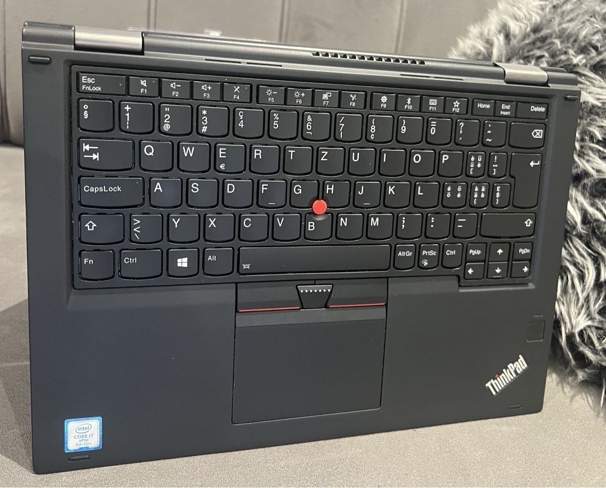 Lenovo Notebook: Lenovo ThinkPad  X380 Yoga – Nuovo (secondo la descrizione) da Reinach AG venduto da Noar.K 4