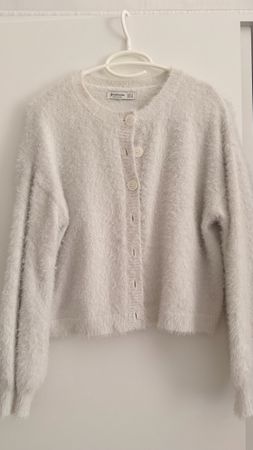 Cardigan Stradivarius weiss