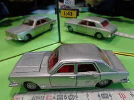 Ford Zodiac  1:43 (ohne Box) Dinky GB    >  (W10.7)
