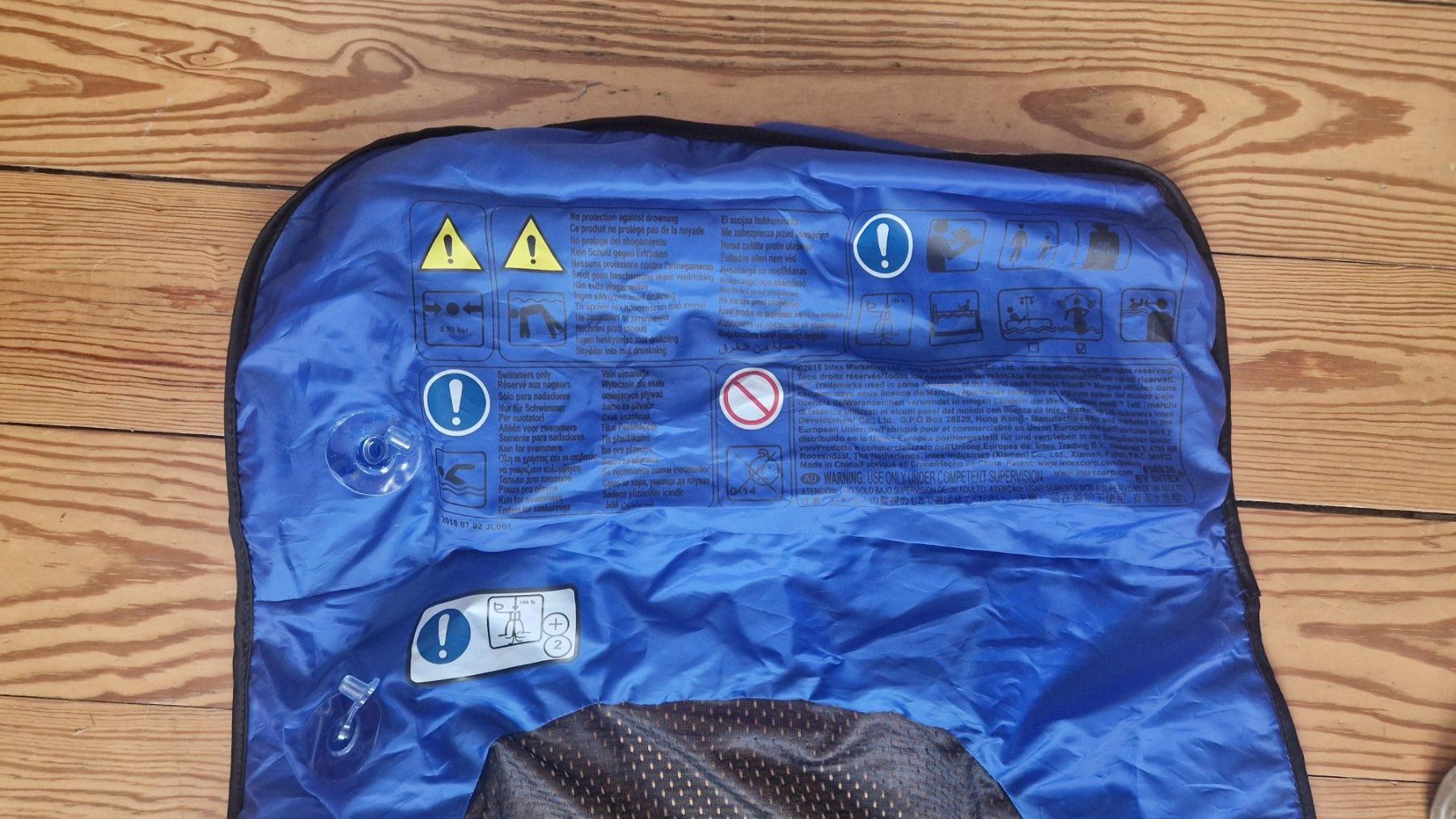 Materassi: Luftmatratze mit Netz - Wasserhängematte – Nuovo (secondo la descrizione) da Bern venduto da japo77 2