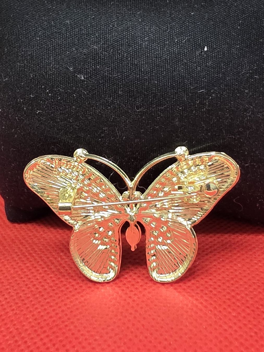 Spille & Fermagli: Brosche Schmetterling emailliert mit Strasssteinen neu – Nuovo (secondo la descrizione) da Herisau venduto da Antiques.AR 1