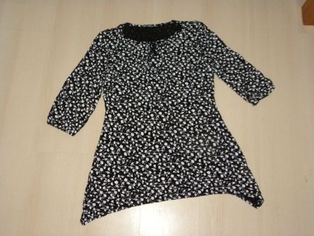 Schickes Oberteil, schwarz-weiss gemustert, Grösse S