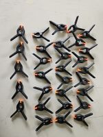 Klammern Set 30 Stk. schwarz orange neu