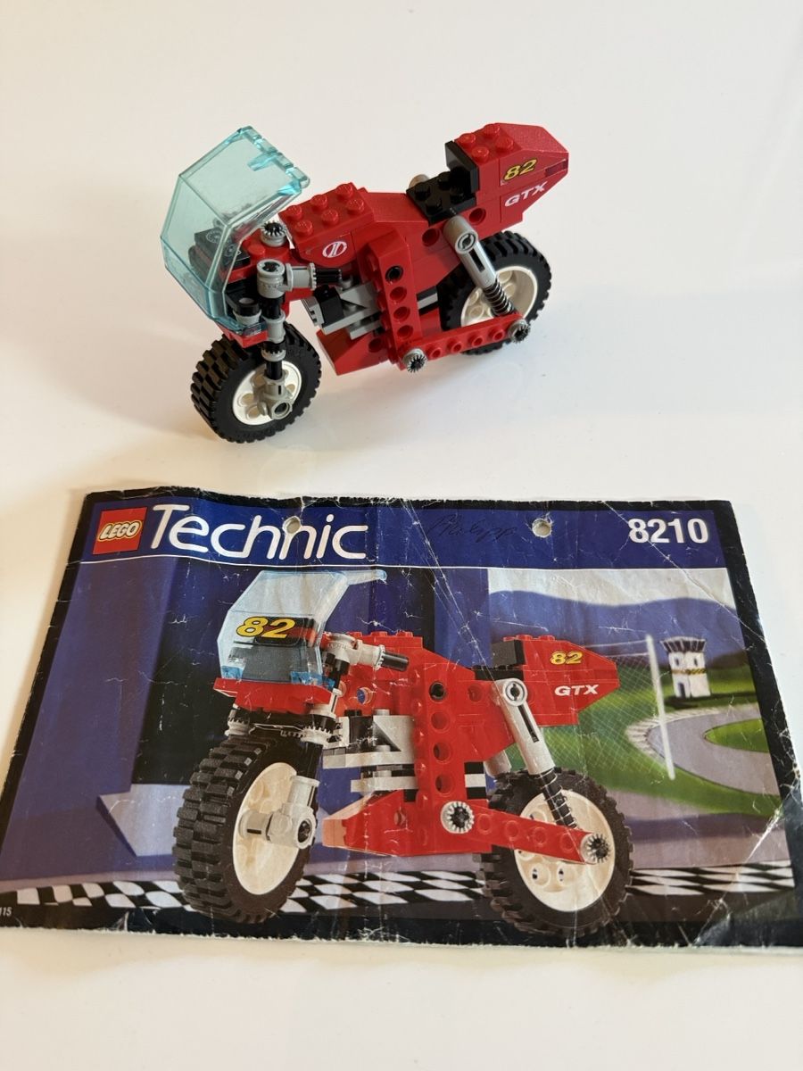 Lego Giocattoli: LEGO Technic Motorrad 8210 rot – Usato da Rheinfelden venduto da Fubi92