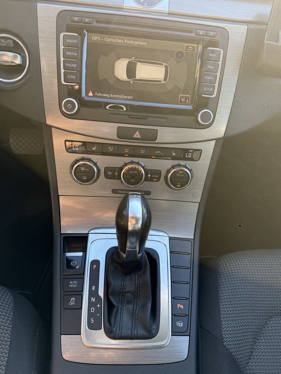 VW Automobili: VW Passat V 1.8 Benzin Automat 2012 – Usato da Menziken venduto da JJRacing 4
