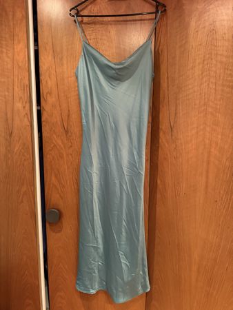 Abendkleid Grösse M neuwertig