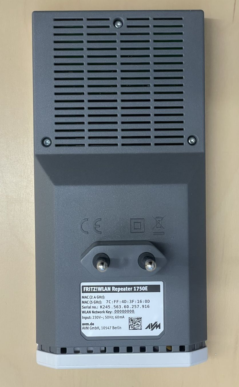 Avm WiFi: FRITZ!WLAN Repeater 1750E – Usato da Pfäffikon SZ venduto da howi-CH 1