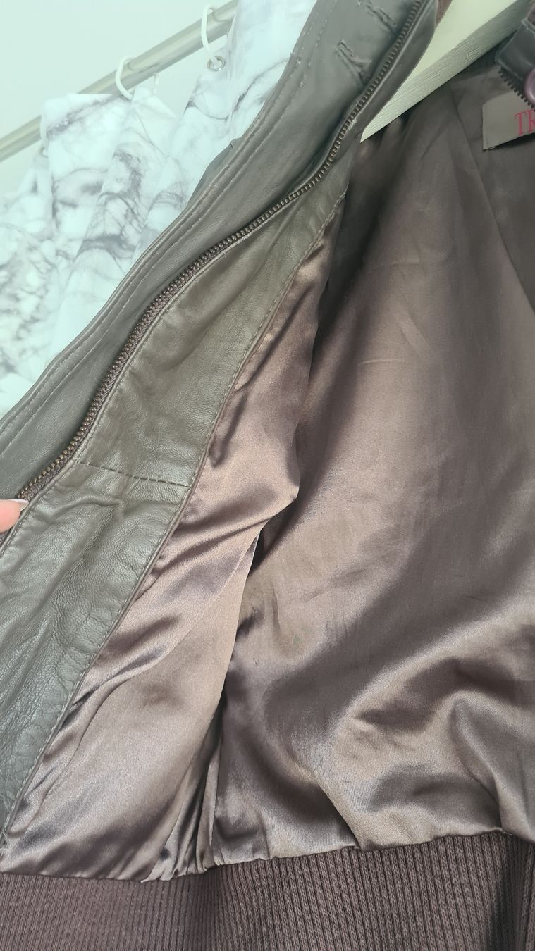 Giacche: Braune Echtlederjacke, Grösse S – Usato da Lohn-Ammannsegg venduto da GuessT 4