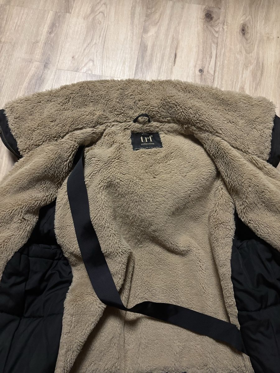 Zara Vestes: Gebrauchte Winterjacke Zara – D'occasion à Zug par sarah26f 1