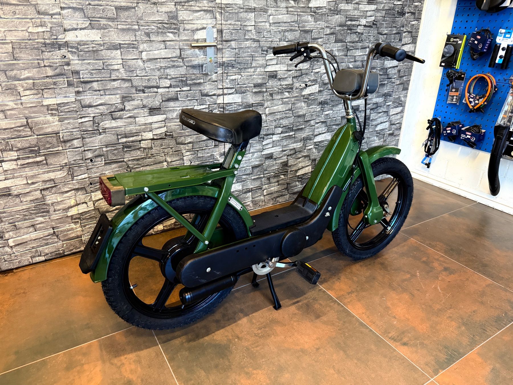 Piaggio Ciclomotori: Piaggio Ciao Neuaufbau – Usato da Root venduto da E.H.Velo 1