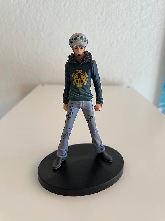 Statuette: One Piece - Law – Difettoso da Mollis venduto da sve_swp9