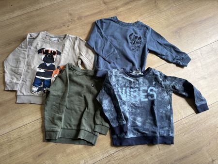 4 Pullis gr 116/122