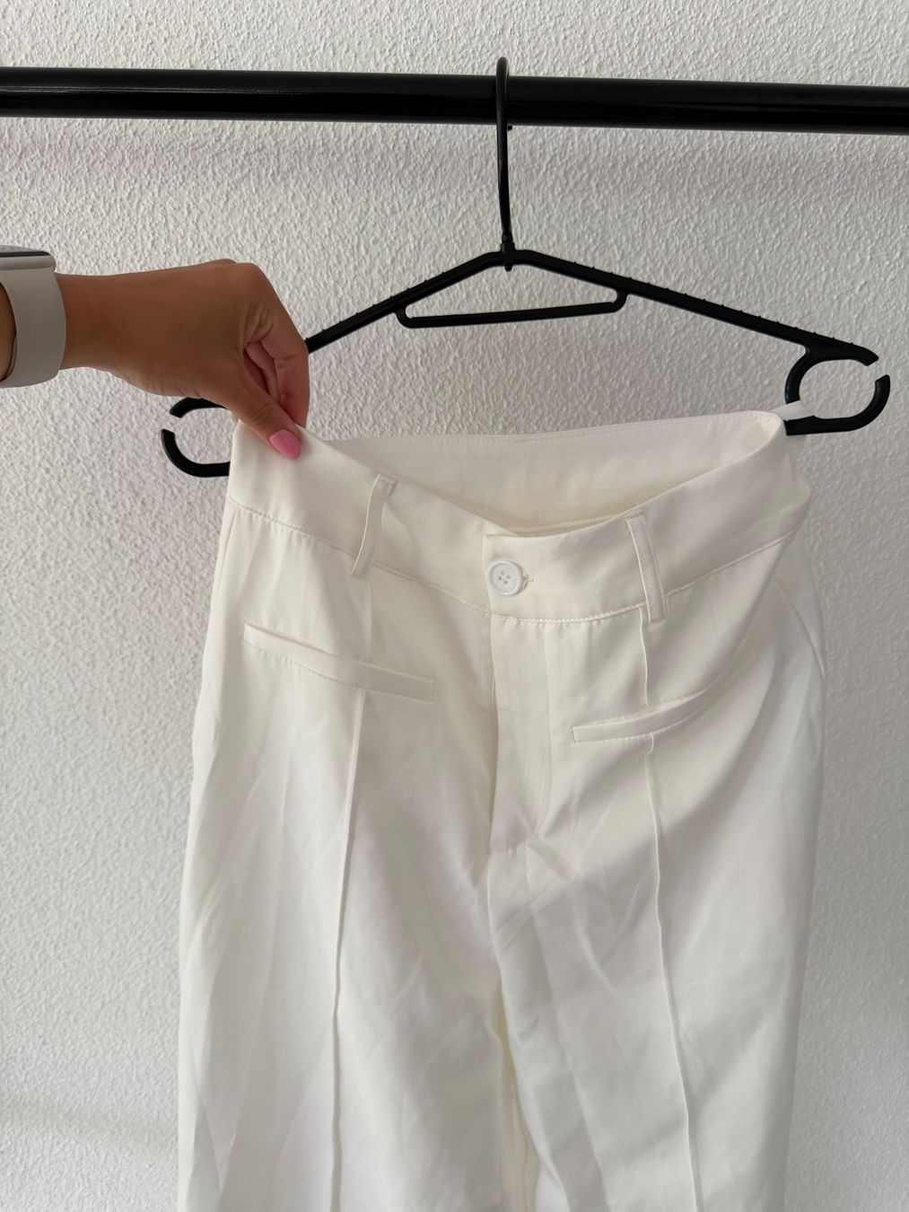 Pantaloni: Cider High Waist White Pants - XS – Nuovo e nell'imballaggio originale da Gränichen venduto da Domsiiiii 1