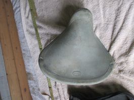 Mofa / Töffli Sattel Duralca Puch Velux ? Sachs ? Mit Bezug