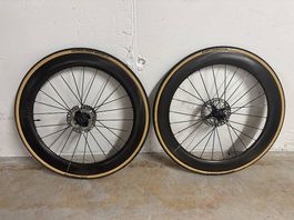 Sehr schöner Rennvelo-Radsatz