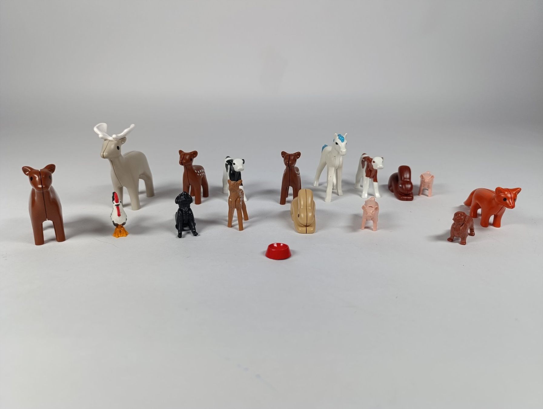 Statuette: Lot de 17 animaux – Usato da Thielle venduto da Plusvalue_Neuchatel