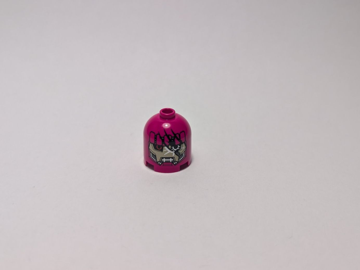 Lego Giocattoli: LEGO Kopf mit beschädigtem Sentinel-Gesichtsmuster – Usato da Uster venduto da FabioR