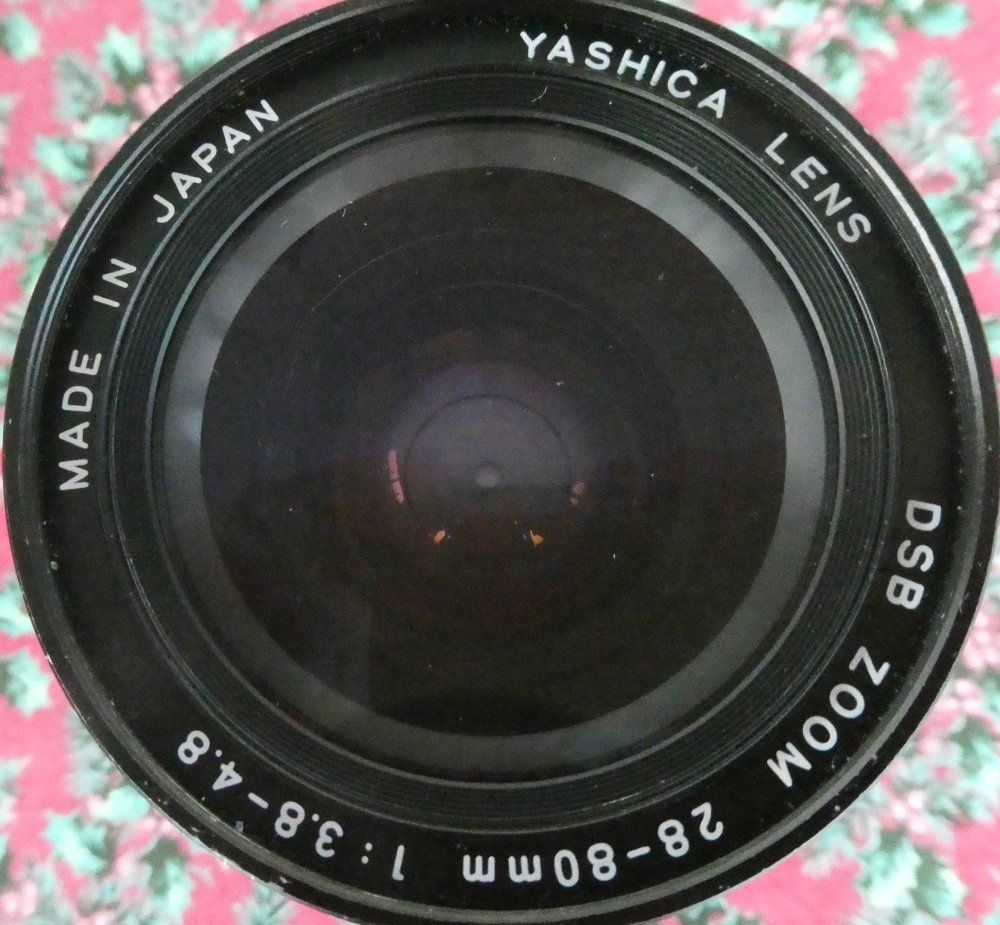 Yashica Objectifs: Yashica-Objektiv – Neuf (Voir description) à Allschwil par Feigenbaum 1