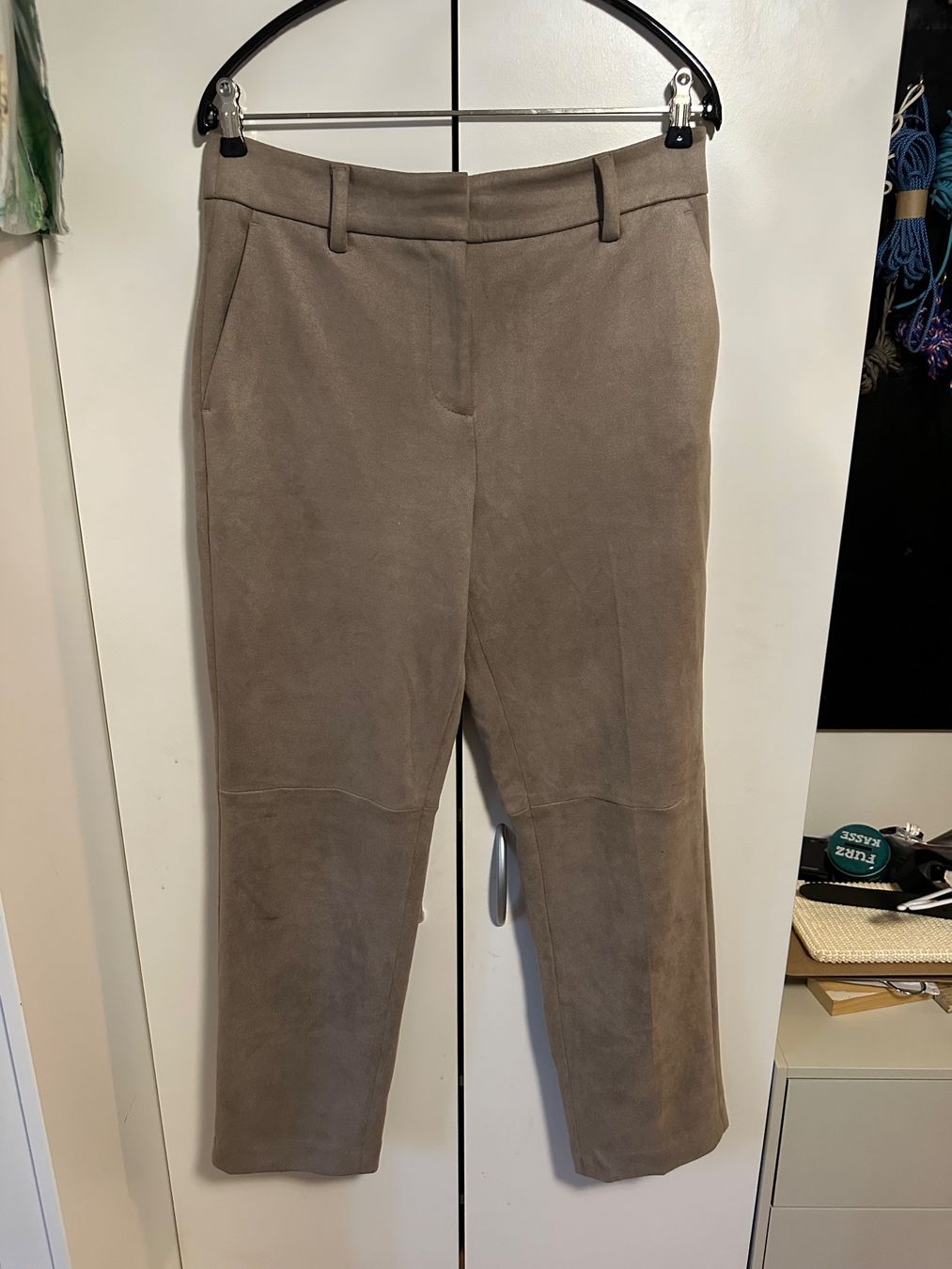 C&A Pantaloni: C&A Hose braun Grösse 38 – Usato da Schaan venduto da Hermine2018